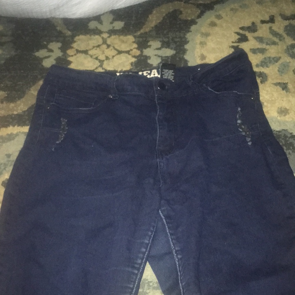 Vip Jeans Ripped - Picture 2 of 3
